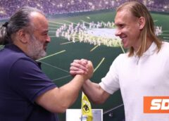 Ηλιόπουλος σε Βίντα: «Δεν σε χρειαζόμαστε απλώς, το αξίζεις»