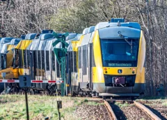 Μετωπική σύγκρουση τρένων στη Δανία με πολλούς τραυματίες