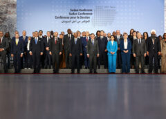 Γεραπετρίτης: Η Ελλάδα δεσμεύεται να συνεισφέρει 1 εκατ. ευρώ στην ανθρωπιστική βοήθεια για το Σουδάν