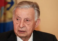 Πέθανε ο Γιάννης Βαρβιτσιώτης σε ηλικία 93 ετών