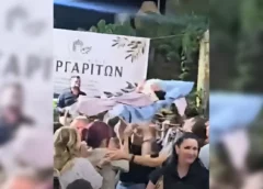 Ρέθυμνο: Ποια είναι η 90χρονη γλύπτρια που έκλεψε την παράσταση σε πανηγύρι στις Μαργαρίτες