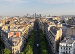 Μηδενική ανάπτυξη, πληθωρισμός 2,7% στη Γαλλία