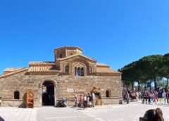 Γαστούνη: Διέρρηξαν εκκλησία ανήμερα του Δεκαπενταύγουστου και άδειασαν το παγκάρι