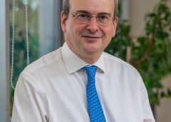 Εθνική επιτυχία η αναγνώριση των προσπαθειών για περιορισμό της γραφειοκρατίας