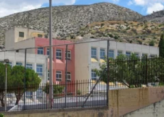 Πέθανε η Διευθύντρια του 2ου Γυμνασίου Ηλιούπολης που υπέστη ανακοπή έξω από το σχολείο