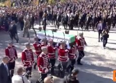 Στη Βουλγαρία επέστρεψαν, με μεγαλειώδη τελετή, τα λείψανα του τσάρου Σαμουήλ μετά τη συμφωνία με την Ελλάδα, δείτε βίντεο