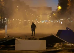 Εξαπλώνεται η οργή στην Ευρώπη: Διαδηλώσεις κι επεισόδια σε Γαλλία, Αλβανία, Βέλγιο, Πορτογαλία, Ιταλία