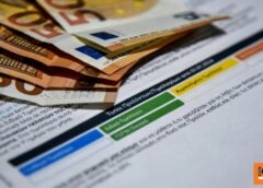 Σταθερό μπλε με 11,5 λεπτά και οριακή αύξηση 7% στα πράσινα για τον Οκτώβριο